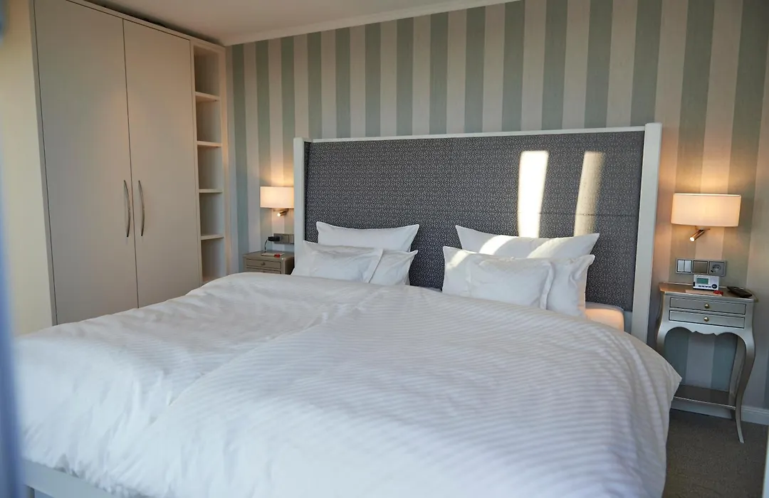 Badhotel Sternhagen-1